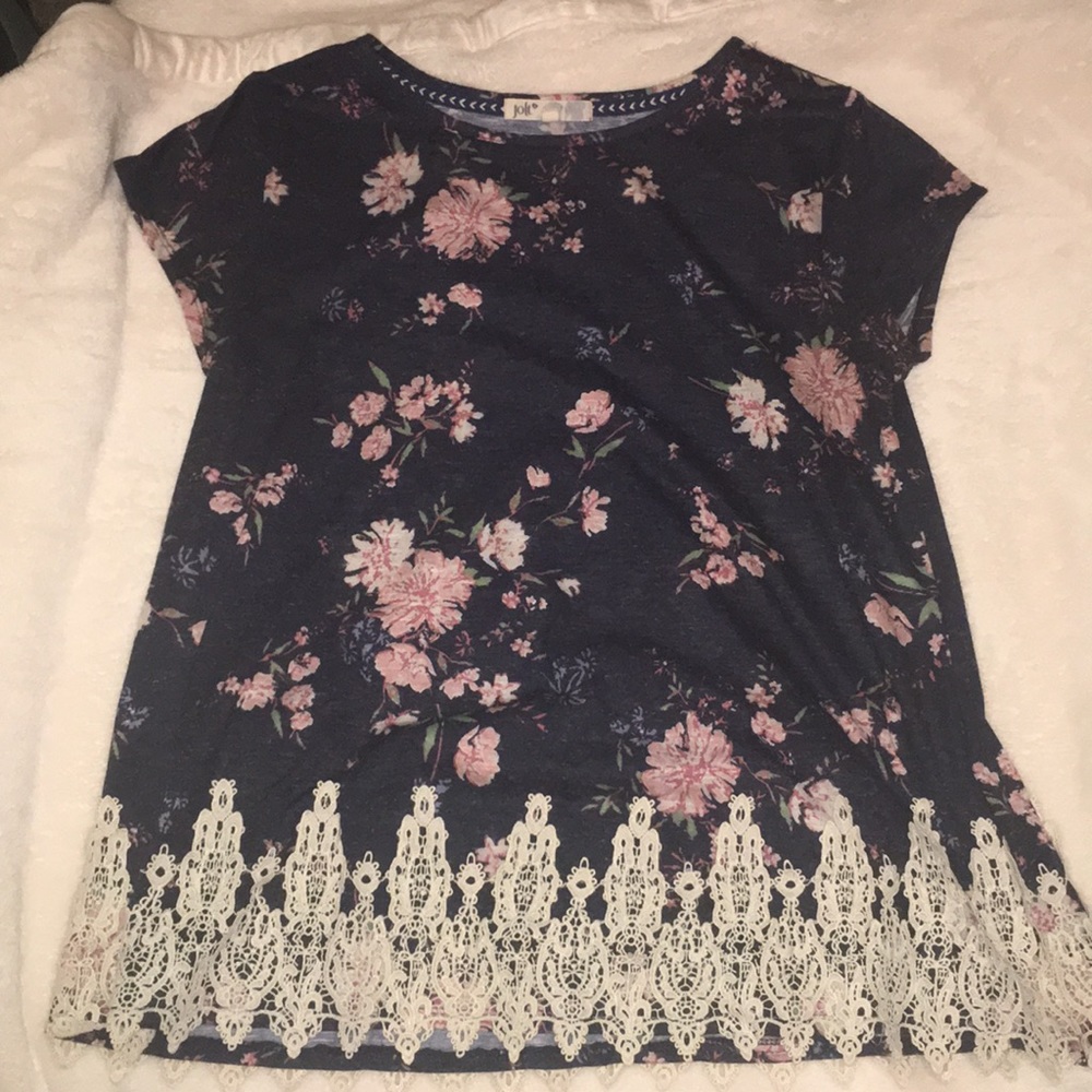 women’s flower lace shirt